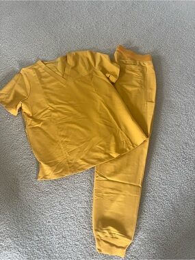 Mustard Yellow Women's Scrub Set - Mandala size large
